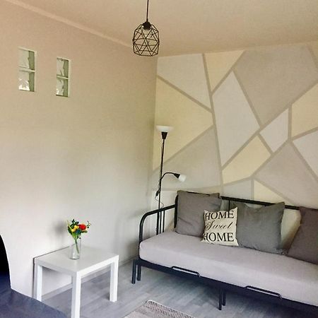 Lelle-Kert Apartman 01 Balatonlelle Zewnętrze zdjęcie