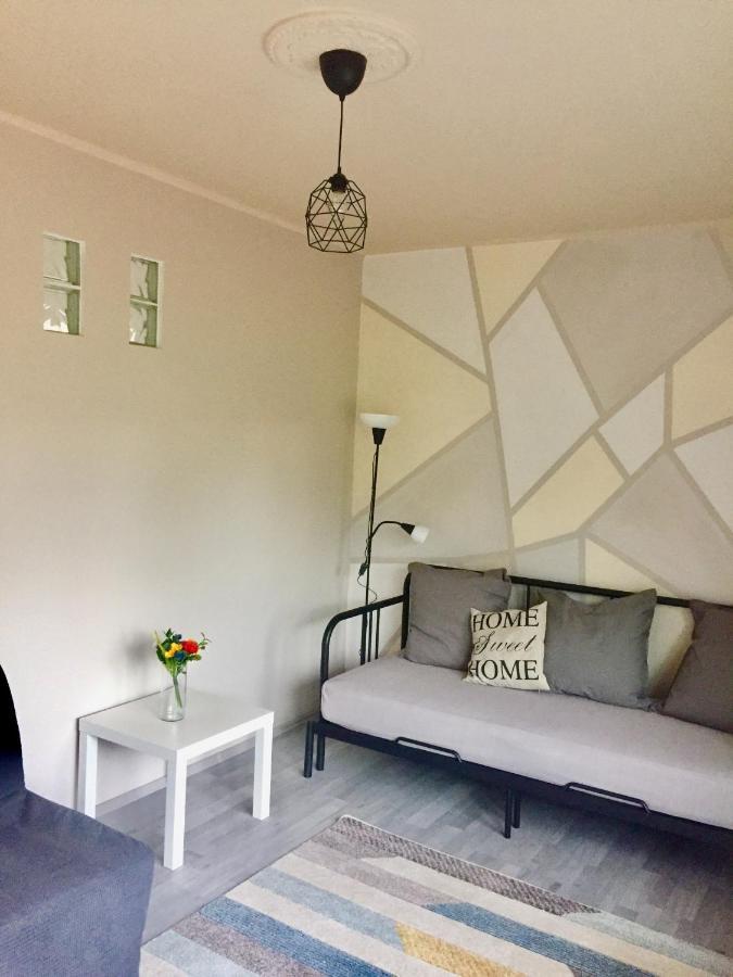 Lelle-Kert Apartman 01 Balatonlelle Zewnętrze zdjęcie